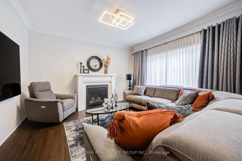 Photo 14 at 141 Danny Wheeler Boulevard, Keswick North, Georgina
