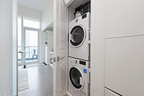 Photo 18 at 2006 - 251 Jarvis Street, Moss Park, Toronto