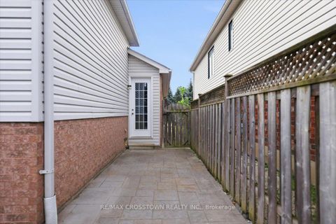 Photo 22 at 12 Dr. Jones Drive, Schomberg, King