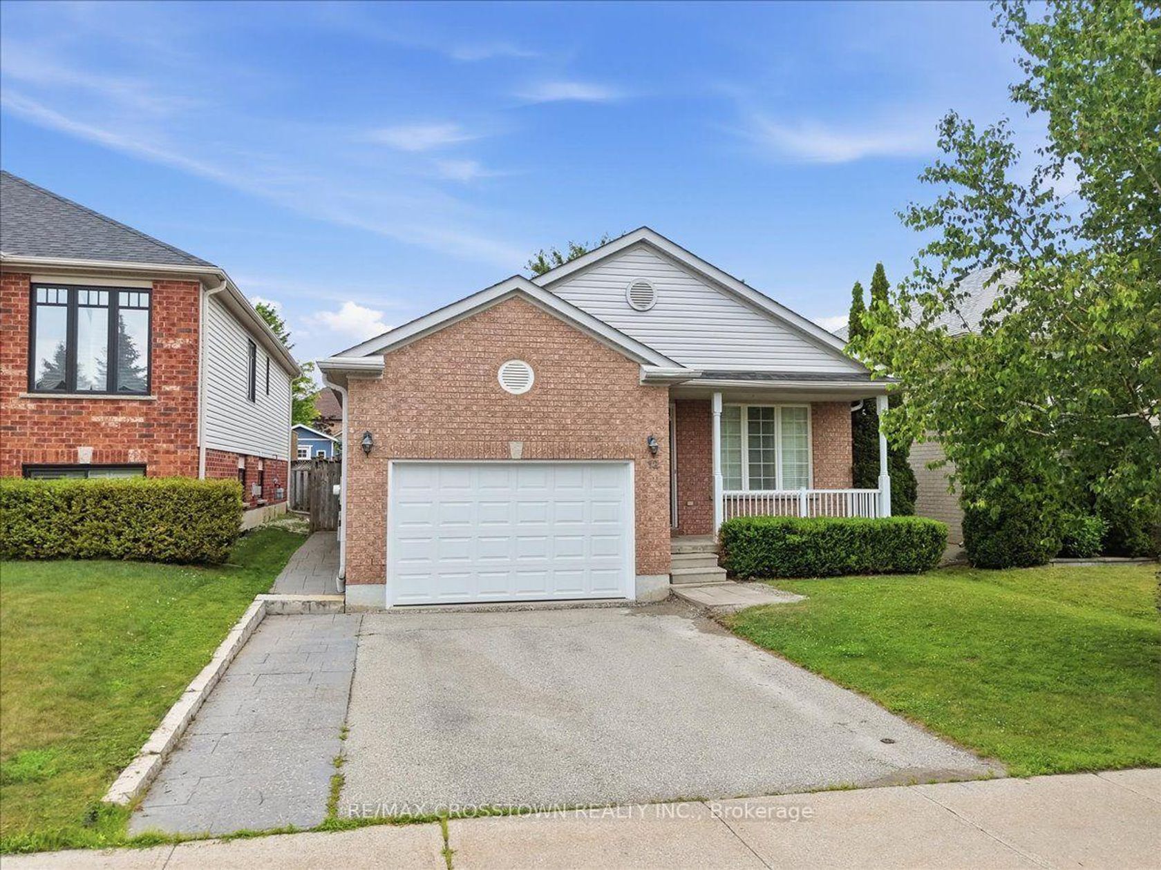 12 Dr. Jones Drive, Schomberg, King photo 5