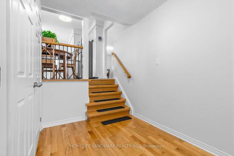 Photo 18 at 874 Sparrow Road, College Manor, Newmarket
