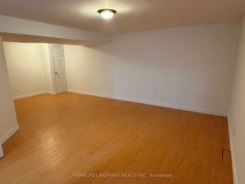 Photo 28 at 874 Sparrow Road, College Manor, Newmarket