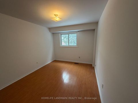 Photo 30 at 874 Sparrow Road, College Manor, Newmarket