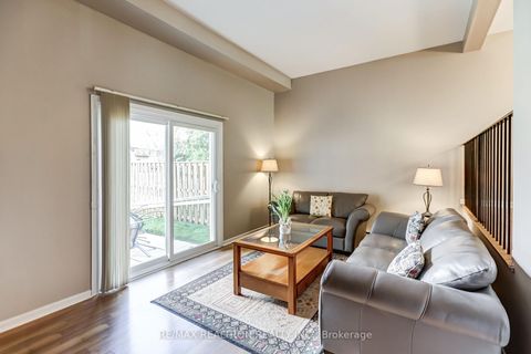 Photo 4 at 6 - 121 Centennial Road, Centennial Scarborough, Toronto