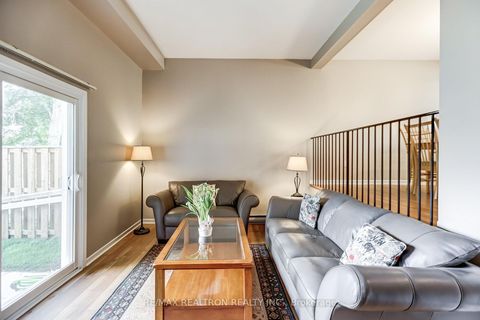 Photo 5 at 6 - 121 Centennial Road, Centennial Scarborough, Toronto