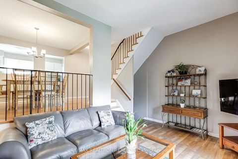 Photo 7 at 6 - 121 Centennial Road, Centennial Scarborough, Toronto
