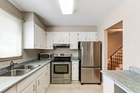 Photo 12 at 6 - 121 Centennial Road, Centennial Scarborough, Toronto
