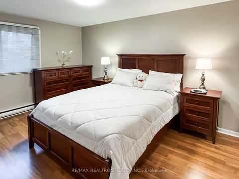 Photo 16 at 6 - 121 Centennial Road, Centennial Scarborough, Toronto