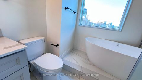 Photo 13 at PH02 - 188 Doris Avenue, Willowdale East, Toronto