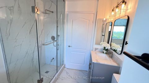 Photo 16 at PH02 - 188 Doris Avenue, Willowdale East, Toronto