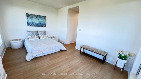 Photo 20 at PH02 - 188 Doris Avenue, Willowdale East, Toronto