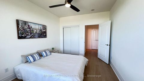 Photo 24 at PH02 - 188 Doris Avenue, Willowdale East, Toronto