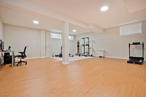 Photo 19 at 39 Green Meadows Circle, Don Valley Village, Toronto