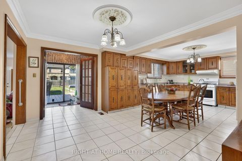 Photo 4 at 56 Birch Avenue, South Richvale, Richmond Hill