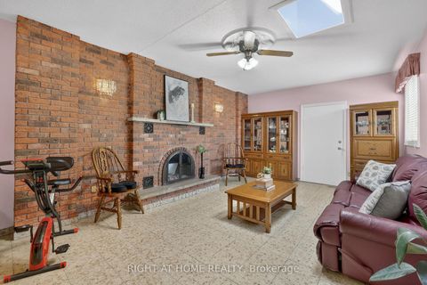 Photo 8 at 56 Birch Avenue, South Richvale, Richmond Hill