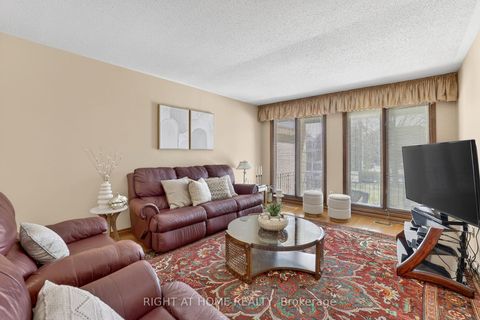 Photo 11 at 56 Birch Avenue, South Richvale, Richmond Hill