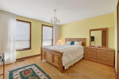 Photo 20 at 56 Birch Avenue, South Richvale, Richmond Hill