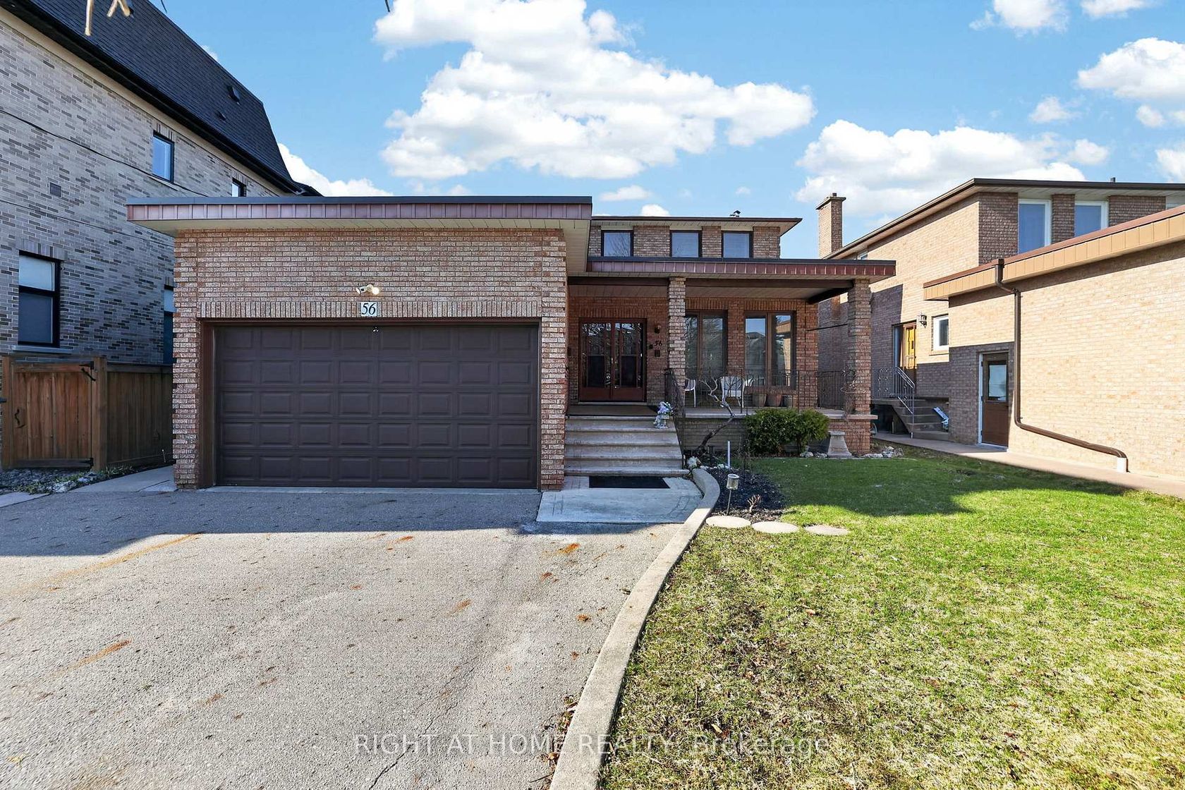 56 Birch Avenue, South Richvale, Richmond Hill photo number 2