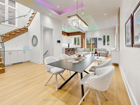 Photo 11 at 160 Manse Road N, West Hill, Toronto