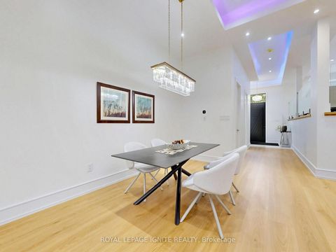 Photo 13 at 160 Manse Road N, West Hill, Toronto