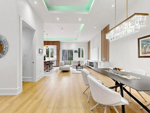 Photo 16 at 160 Manse Road N, West Hill, Toronto