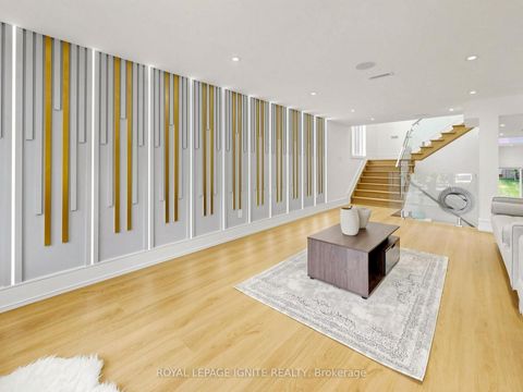 Photo 20 at 160 Manse Road N, West Hill, Toronto