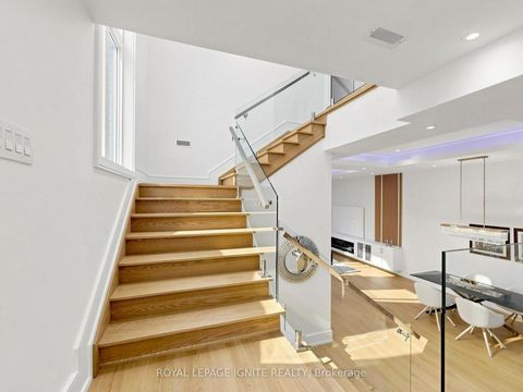 Photo 21 at 160 Manse Road N, West Hill, Toronto