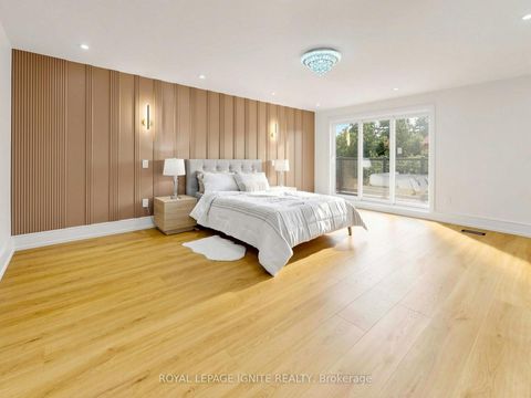 Photo 23 at 160 Manse Road N, West Hill, Toronto