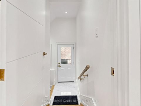 Photo 37 at 160 Manse Road N, West Hill, Toronto