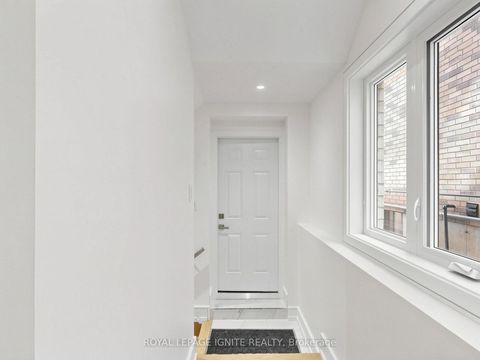 Photo 38 at 160 Manse Road N, West Hill, Toronto