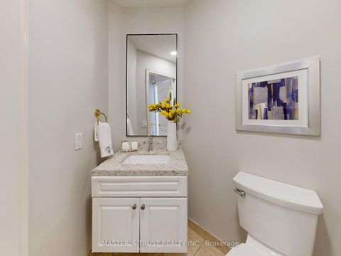 Photo 9 at 11 - 260 Russell Hill Road, Casa Loma, Toronto