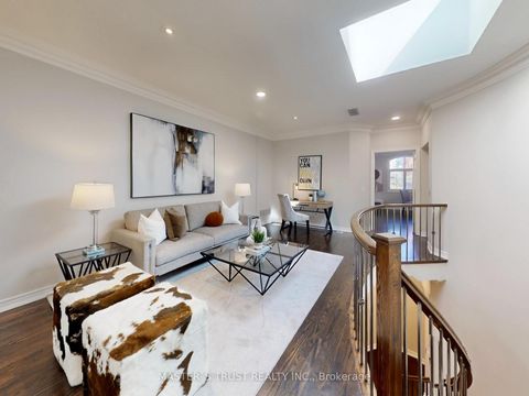 Photo 16 at 11 - 260 Russell Hill Road, Casa Loma, Toronto