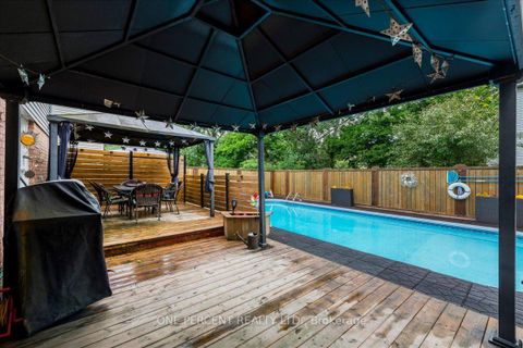 Photo 3 at 194 Livingstone Street W, West Bayfield, Barrie