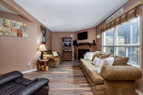 Photo 10 at 194 Livingstone Street W, West Bayfield, Barrie