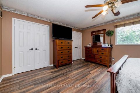 Photo 18 at 194 Livingstone Street W, West Bayfield, Barrie