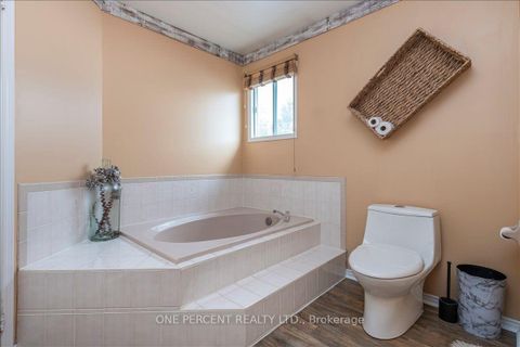 Photo 20 at 194 Livingstone Street W, West Bayfield, Barrie