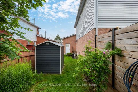 Photo 31 at 194 Livingstone Street W, West Bayfield, Barrie