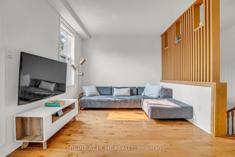 Photo 5 at 104 - 55 Halton Street, Bellwoods, Toronto