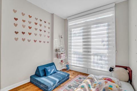 Photo 10 at 104 - 55 Halton Street, Bellwoods, Toronto