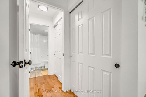 Photo 13 at 104 - 55 Halton Street, Bellwoods, Toronto