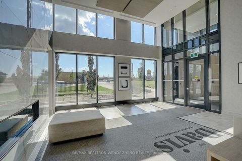 Photo 2 at 1002 - 185 Deerfield Road, Central Newmarket, Newmarket