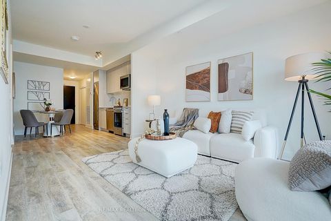 Photo 20 at 1002 - 185 Deerfield Road, Central Newmarket, Newmarket