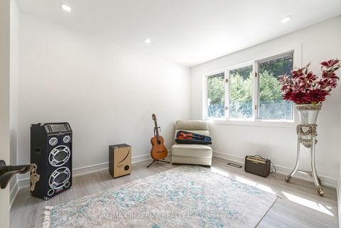 Photo 23 at 206 Richard Avenue, Central Newmarket, Newmarket