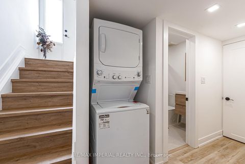 Photo 30 at 206 Richard Avenue, Central Newmarket, Newmarket