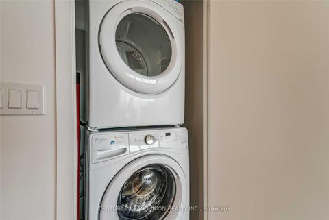 Photo 15 at 2509 - 117 Mcmahon Drive, Bayview Village, Toronto