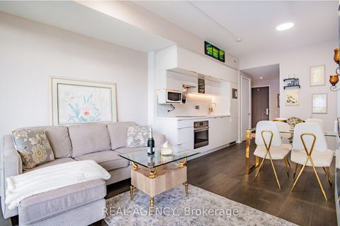 Photo 15 at 2512 - 185 Roehampton Avenue, Mount Pleasant West, Toronto