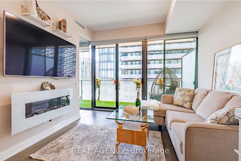 Photo 16 at 2512 - 185 Roehampton Avenue, Mount Pleasant West, Toronto
