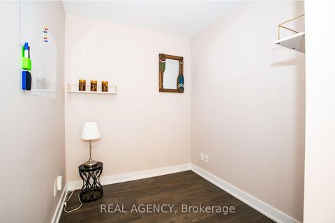 Photo 17 at 2512 - 185 Roehampton Avenue, Mount Pleasant West, Toronto
