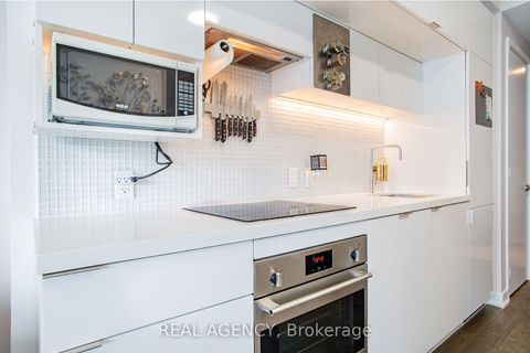 Photo 31 at 2512 - 185 Roehampton Avenue, Mount Pleasant West, Toronto