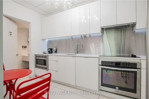 Photo 32 at 2512 - 185 Roehampton Avenue, Mount Pleasant West, Toronto